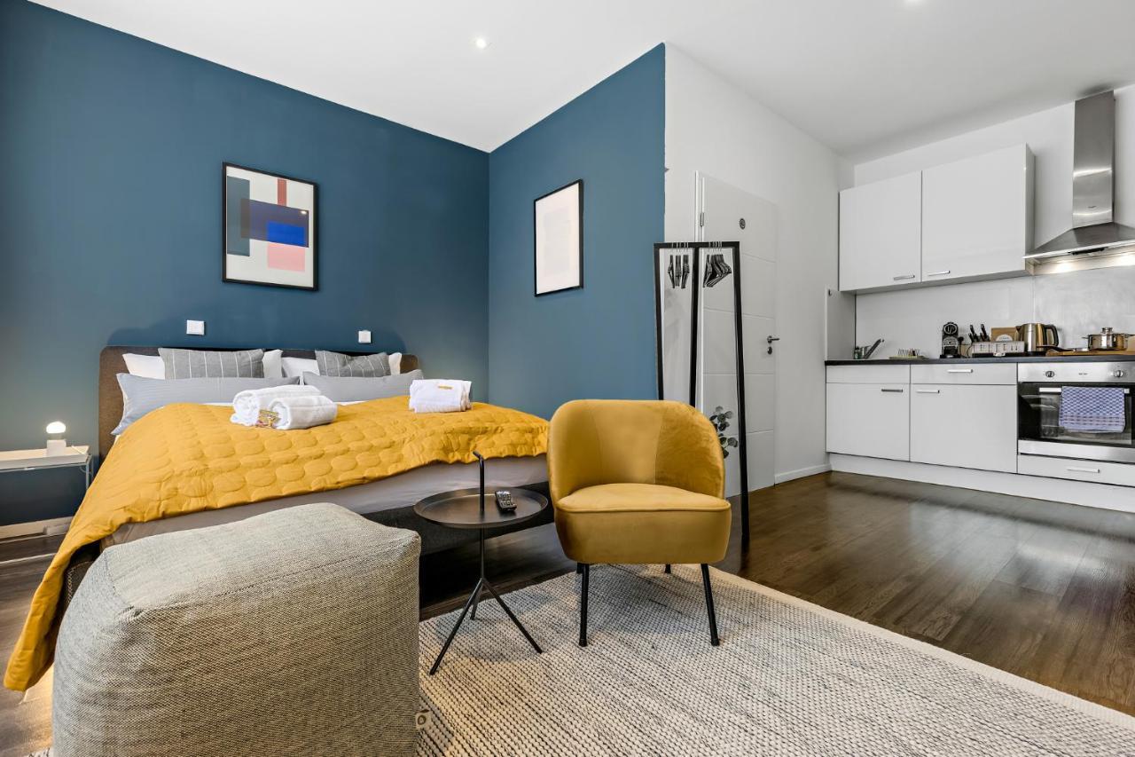 Luxomes - New Design - Kitchen - Parking